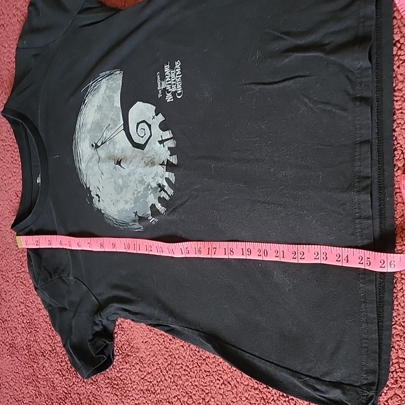 The Nightmare before Christmas graphic tshirt - Picture 6 of 6